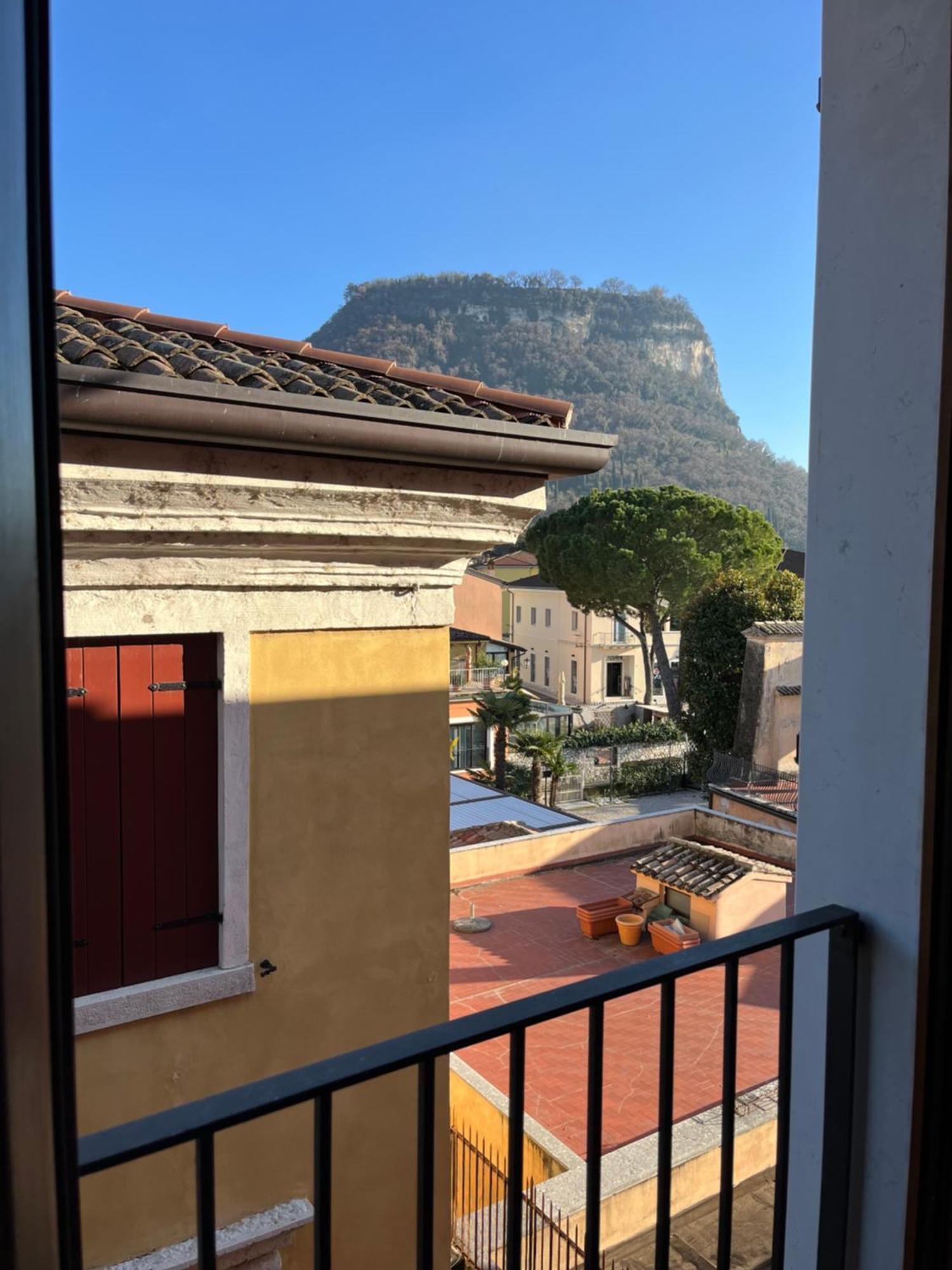 Albergo All'Ancora Garda  Zewnętrze zdjęcie