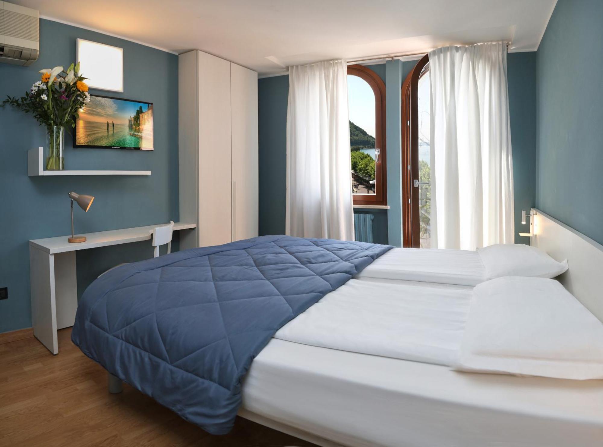 Albergo All'Ancora Garda  Zewnętrze zdjęcie